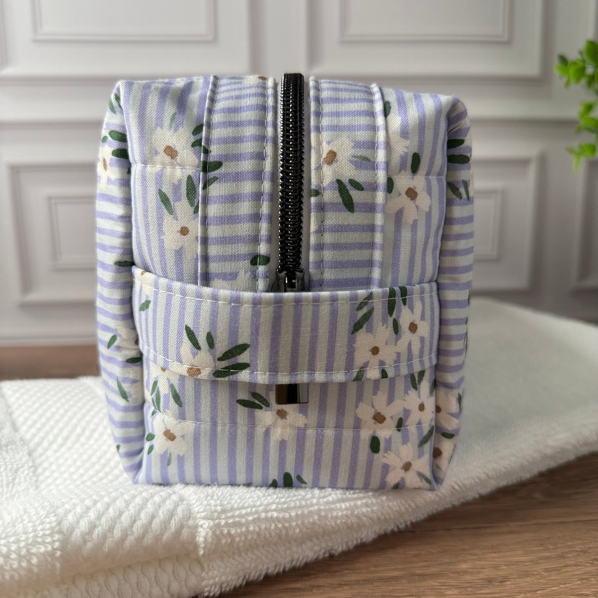 Lake Cosmetic Bag